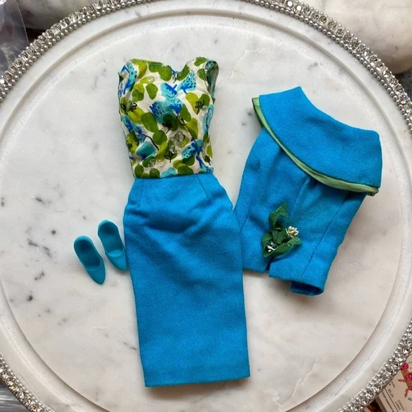 Vintage Barbie Club Meeting Outfit #1672 - Picture 1 of 6